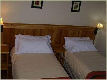 Senderos Hotel